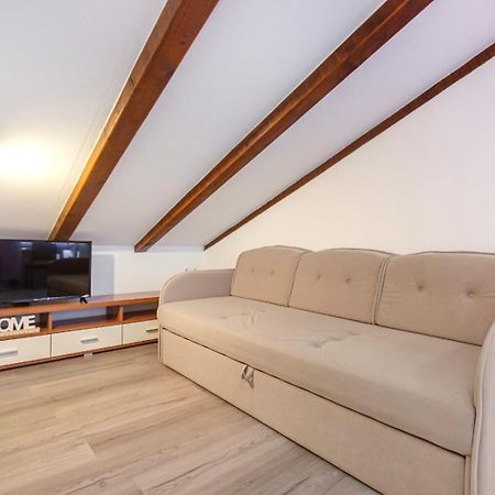 Apartments Matic Zaboric Buitenkant foto