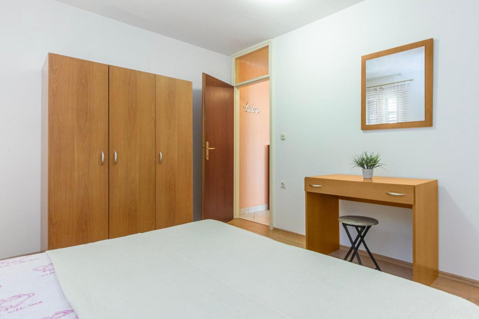 Apartments Matic Zaboric Buitenkant foto